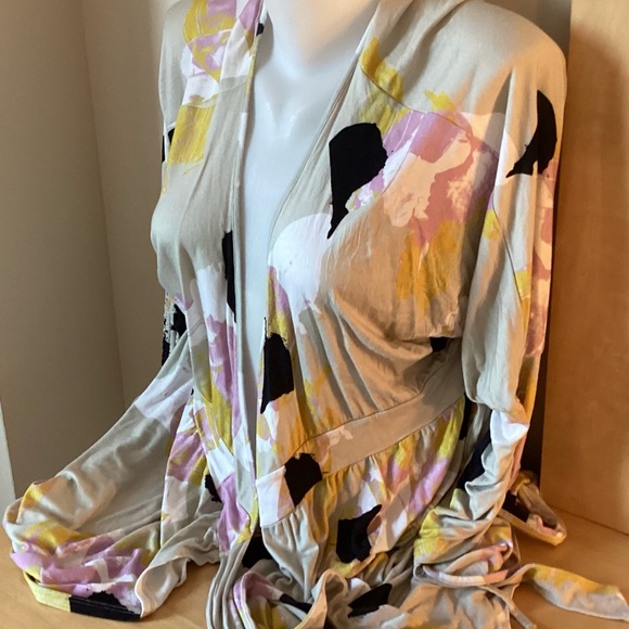 ASOS Batwing Abstract Print Wrap Dress Creme/Purple/Yellow Pattern - Picture 2 of 10